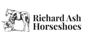 Richard Ash Horseshoes logo